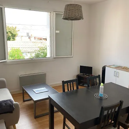 Appart T3 - Wifi - - Arago *